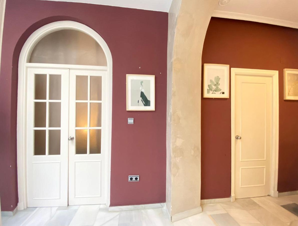 Apartamento Colon 1451 - Pleno Centro Y Wifi Gratis Cádiz Kültér fotó