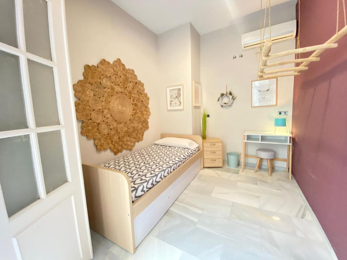 Apartamento Colon 1451 - Pleno Centro Y Wifi Gratis Cádiz Kültér fotó